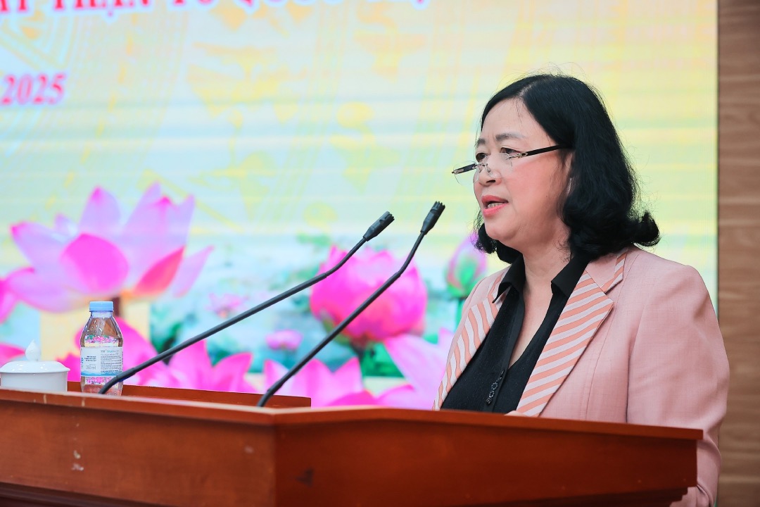 Chairwoman of the Central Committee of the Vietnam Fatherland Front Bui Thi Minh Hoai spoke at the conference. Photo: Hoai Nam