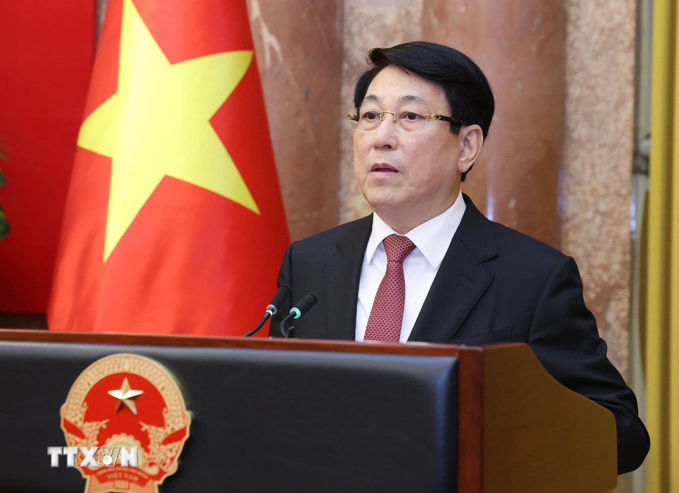 Uy vien Bo Chinh tri, Chu tich nuoc Luong Cuong phat bieu