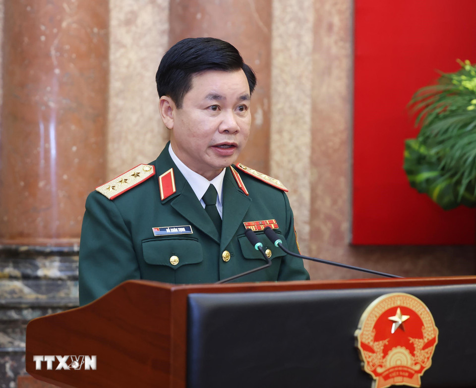 Thuong tuong Do Xuan Tung - Pho Chu nhiem Tong cuc Chinh tri Quan doi nhan dan Viet Nam phat bieu. Anh: TTXVN