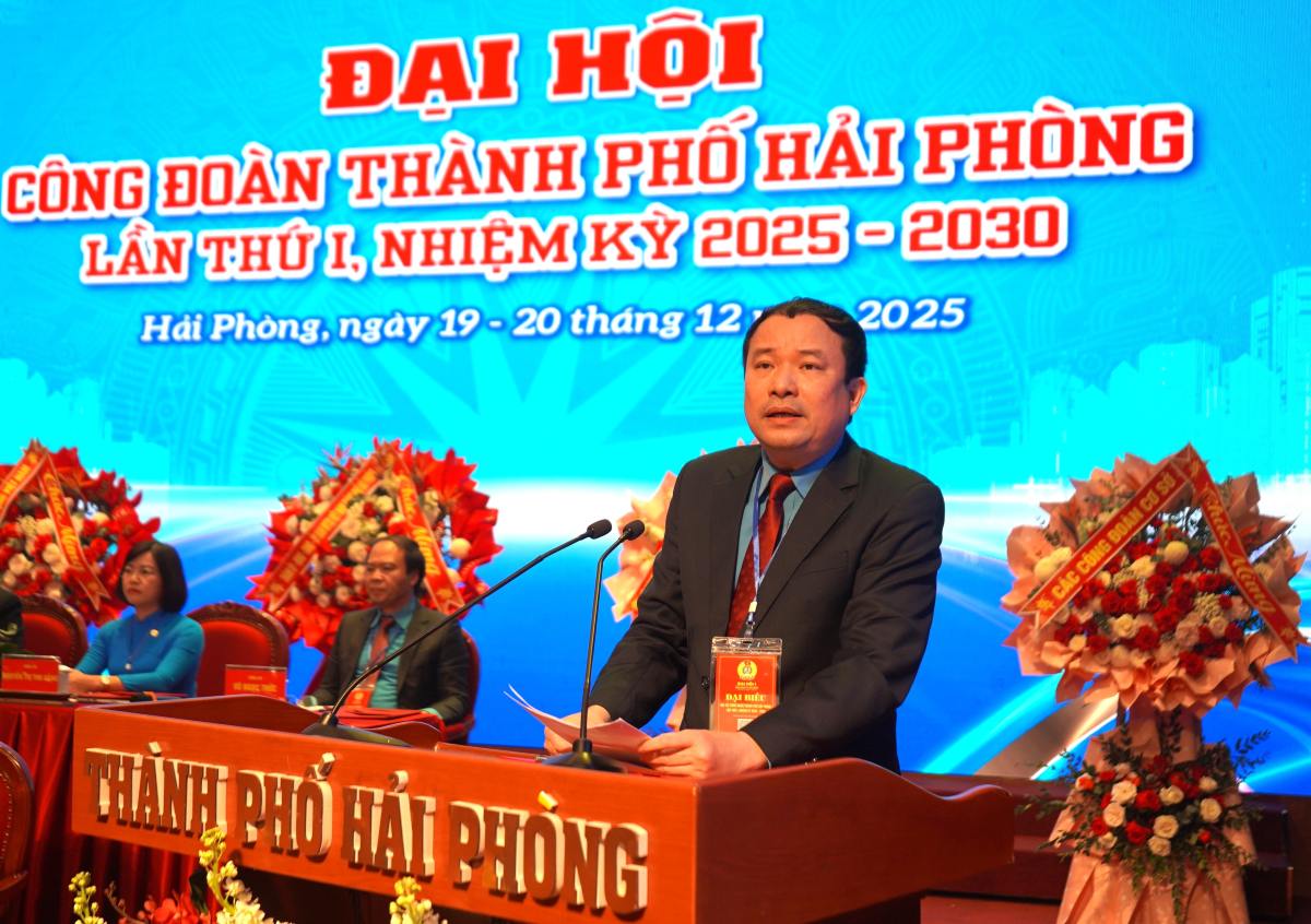 Ong Nguyen Anh Tuan - Chu tich LDLD TP Hai Phong phat bieu khai mac Dai hoi. Ảnh: Mai Dung