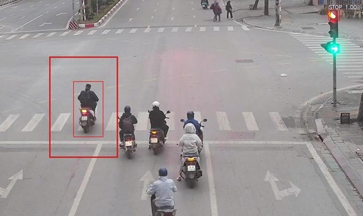 Camera AI giúp phương tiện lưu thông thuận lợi hơn trên nhiều tuyến phố Hà Nội
