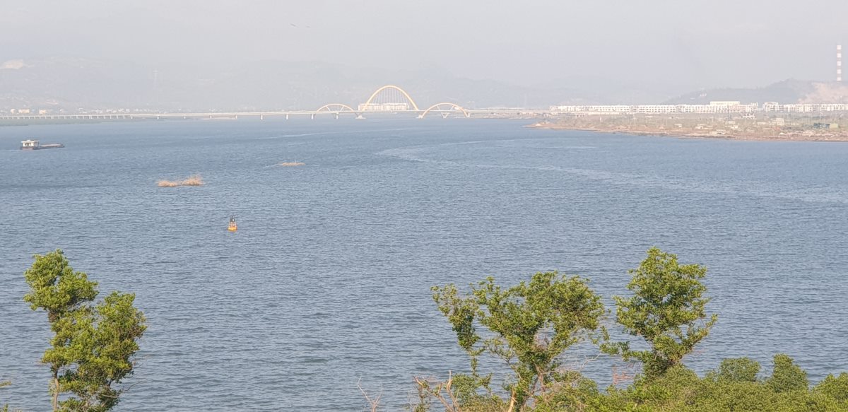 Cua Luc Bay. Photo: Nguyen Hung