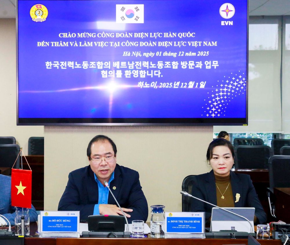 Ong Do Duc Hung - Uy vien Ban Chap hanh Tong Lien doan LDVN, Chu tich Cong doan DLVN phat bieu tai buoi lam viec. Anh: Dac Cuong