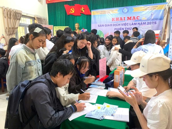 Xuất khẩu lao động mở ra cơ hội làm giàu cho lao động Quảng Ngãi