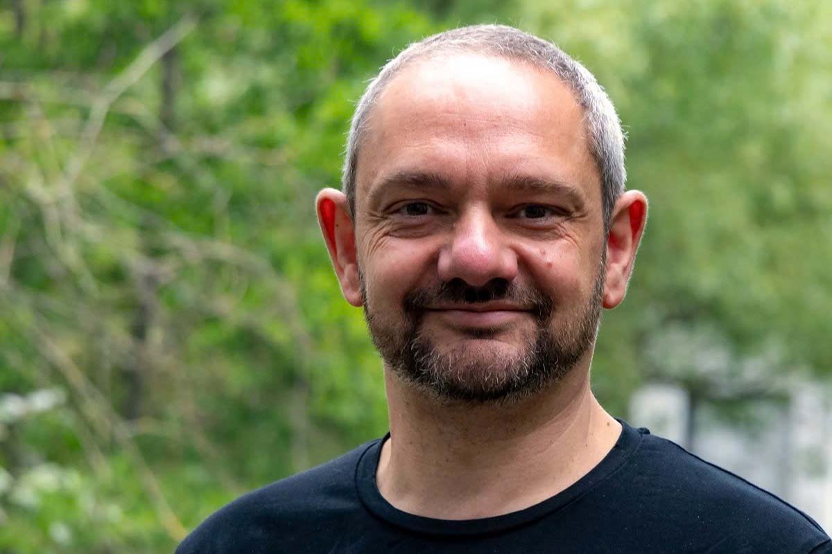 GS Raphaël Mercier hien la Giam doc Khoa Sinh hoc Nhiem sac the tai Vien Nghien cuu Di truyen Cay trong Max Planck (Duc). Anh: MPG.de