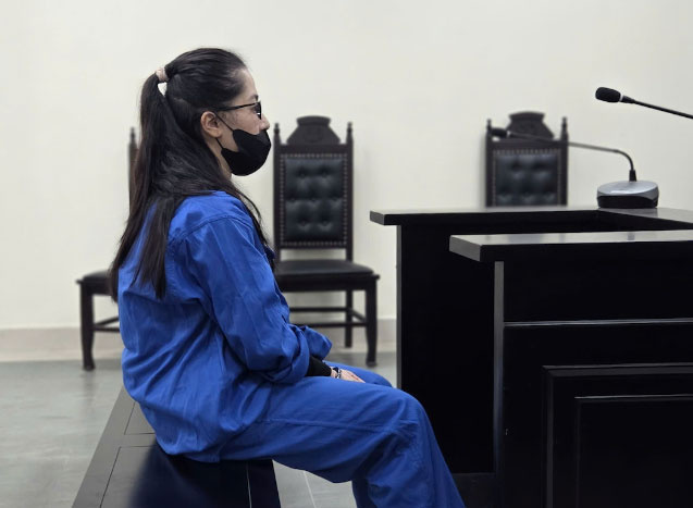 Bị cáo Linh tại phiên tòa xét xử về hành vi lừa đảo chiếm đoạt tài sản. Ảnh: Quang Việt