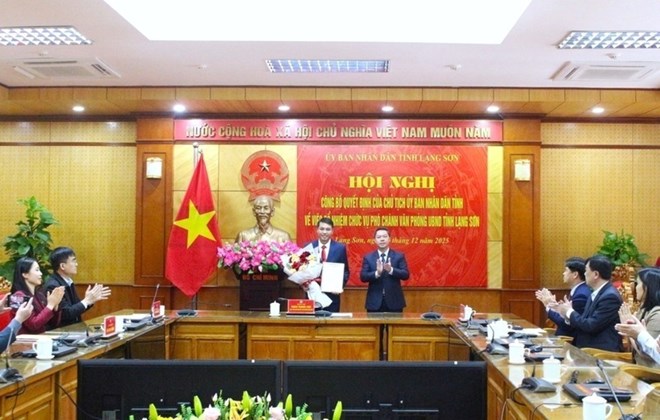 Chủ tịch xã Chi Lăng làm Phó Chánh Văn phòng UBND tỉnh Lạng Sơn