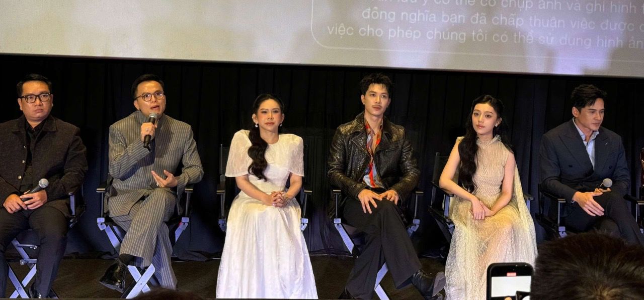 Buoi hop bao chieu 2.12 tai TPHCM. Anh: DI PY.