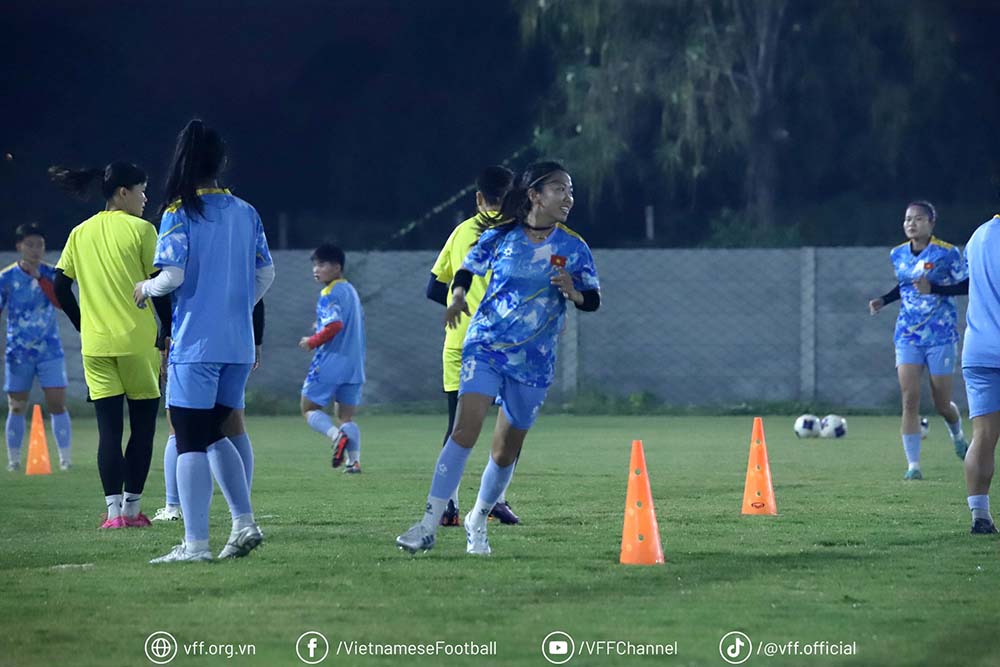 Huynh Nhu va cac cau thu doi tuyen nu Viet Nam khong chu quan o SEA Games 33. Anh: VFF