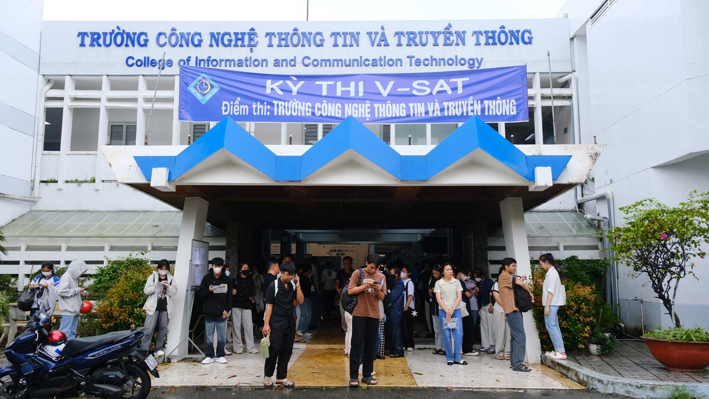 Nam 2025, Dai hoc Can Tho to chuc 6 dot thi V-SAT, voi hon 81.000 luot thi sinh tham gia. Anh: My Ly