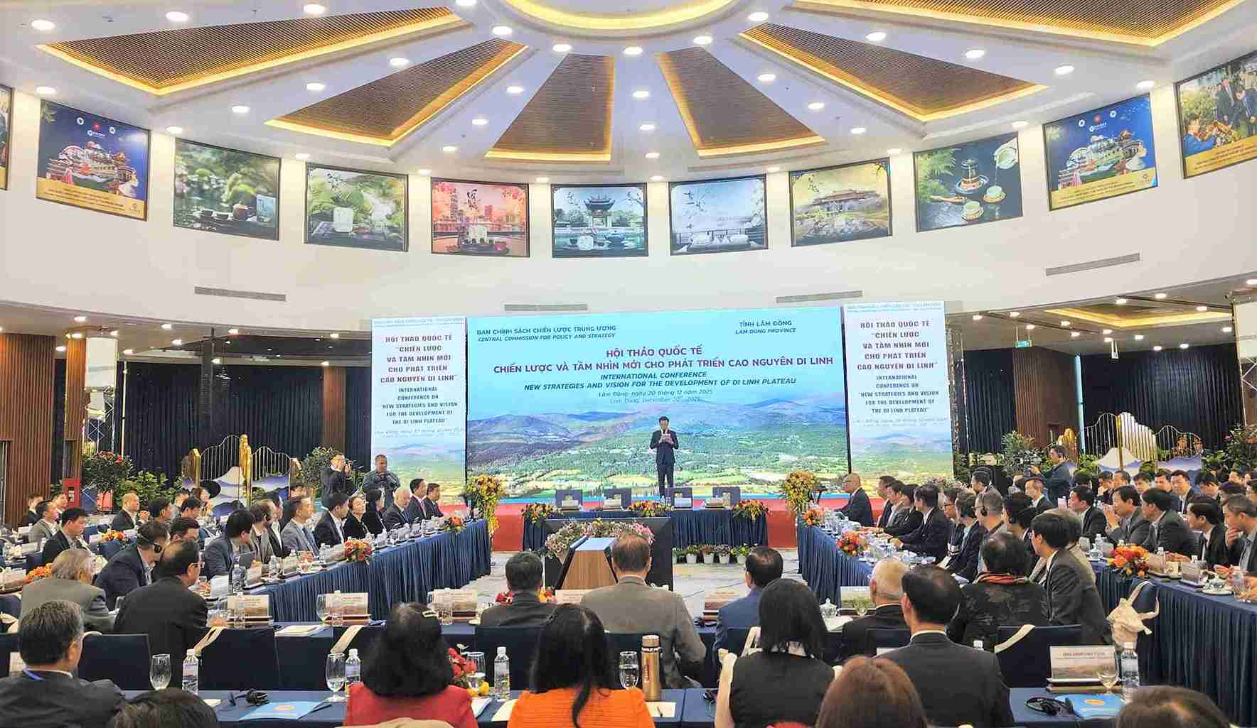 Qua canh hoi thao. Anh: Phuc Khanh 