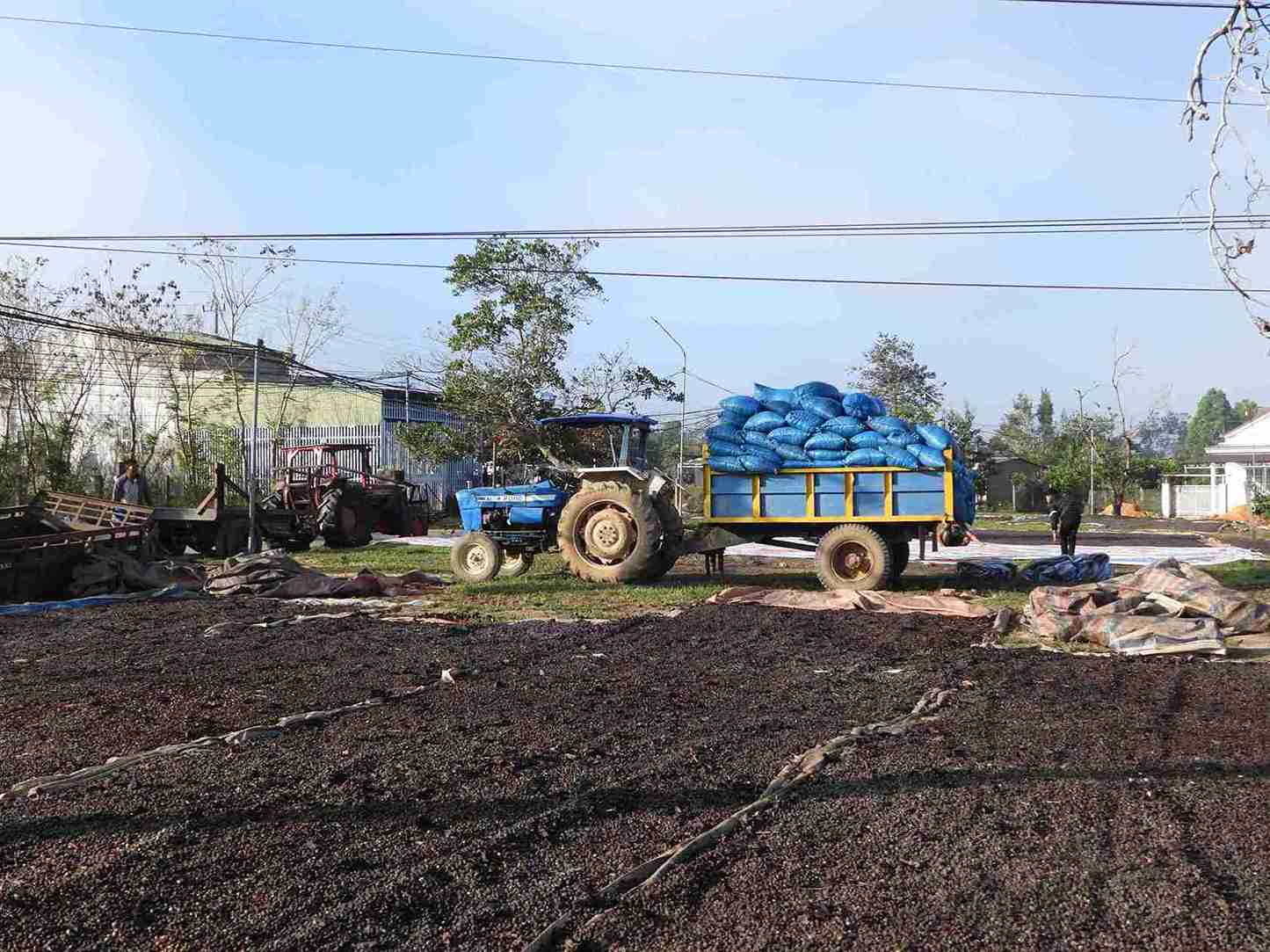 Doi song cua ba con o cac thon da duoc cai thien trong nhung nam qua. Anh: Bao Lam