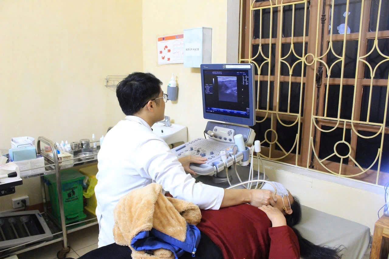 Viec tham kham giup phat hien som cac yeu to nguy co mac ung thu, benh ly tim mach. Anh: Phuong Lan