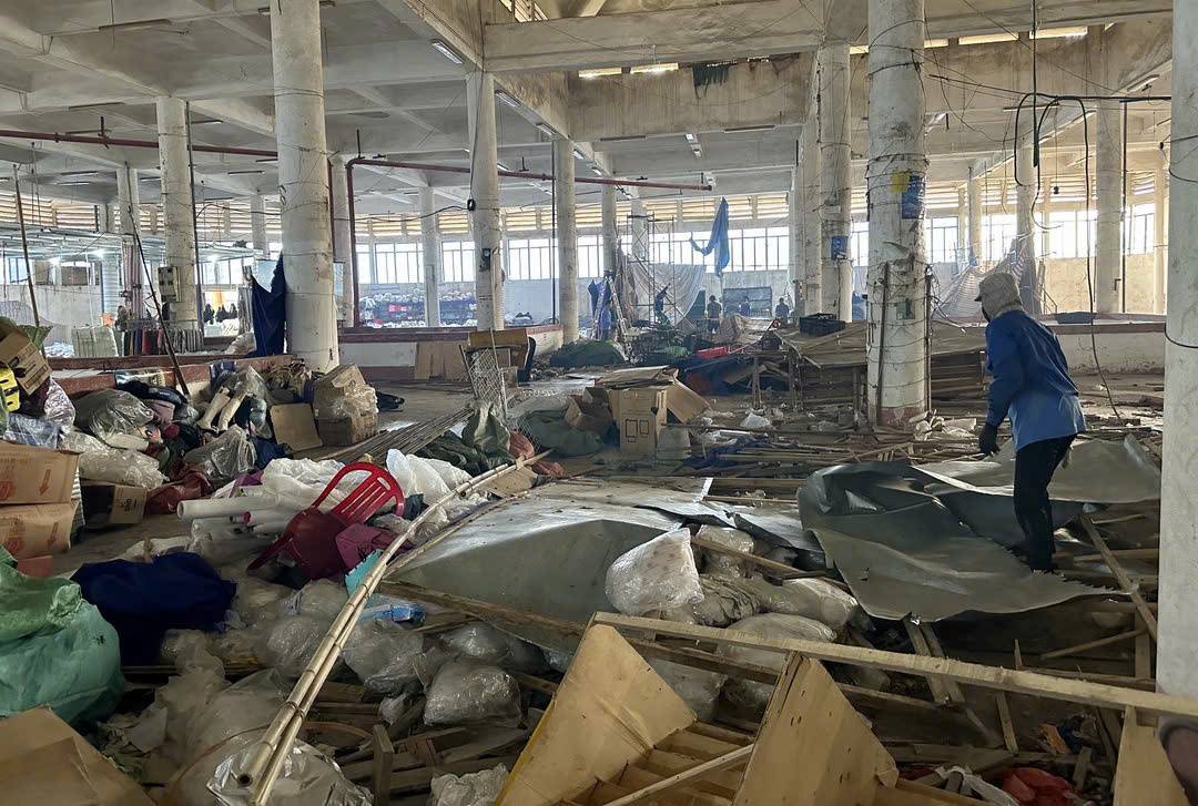 Viec pha do cho Rong Ninh Binh du kien hoan thanh truoc ngay 31.12.2025. Anh: Dieu Anh