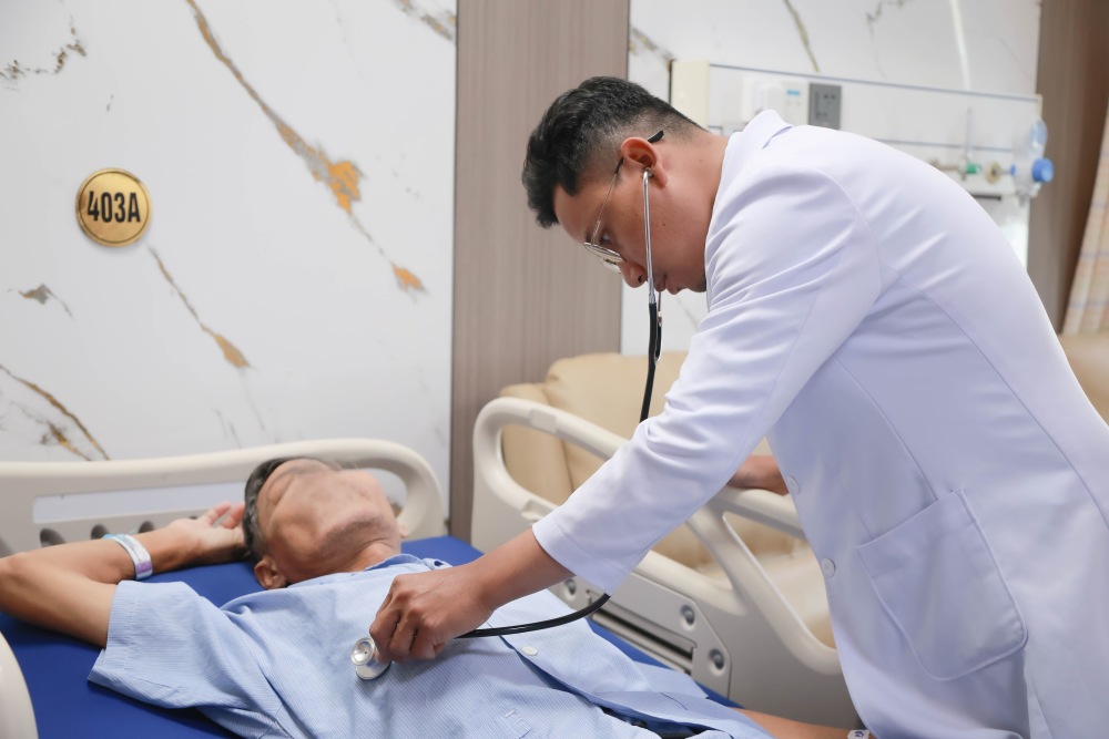 Benh nhan tai Ca Mau bo quen hai ong JJ da on dinh xuat khoe. Anh: Nhat Ho