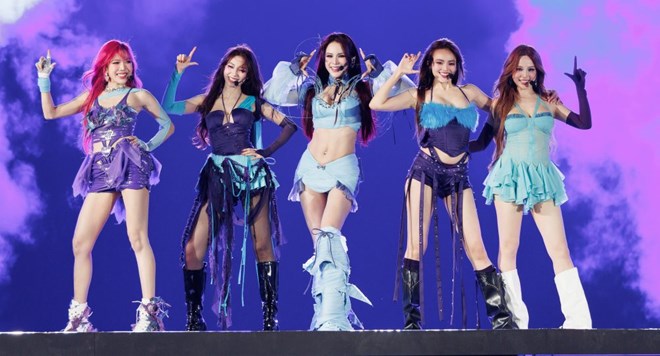 Ninh Dương Lan Ngọc, Diệp Lâm Anh, Trang Pháp gây bùng nổ