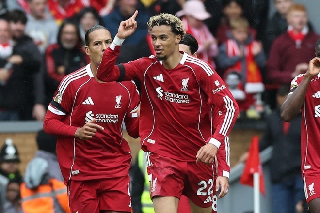 Hugo Ekitike la nguoi ghi ban con lai cho Liverpool.  Anh: AFP