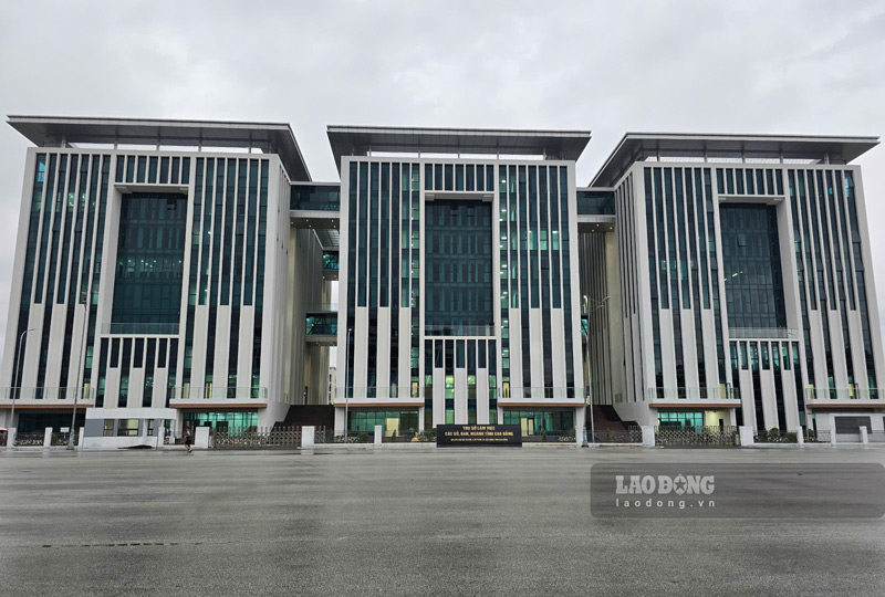 The Department of Industry and Trade of Cao Bang province was reminded for using AI as reporting and consulting documents. Photo: Tan Van