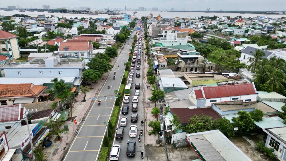 Canh un tac keo dai tai pha Binh Khanh la noi am anh thuong nhat cua nguoi dan khi qua day. Ảnh: Anh Tu