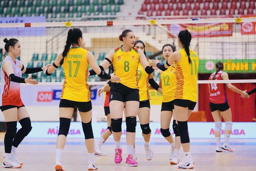 Foreign players are still the interest of the teams and fans in the 2026 National Volleyball Championship. Photo: VFV