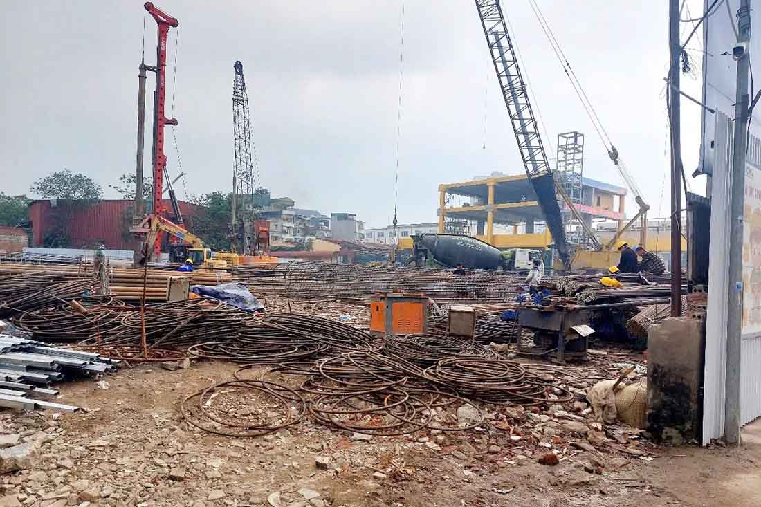 The enterprise was administratively sanctioned for organizing construction without a construction permit. Photo: Song Huu