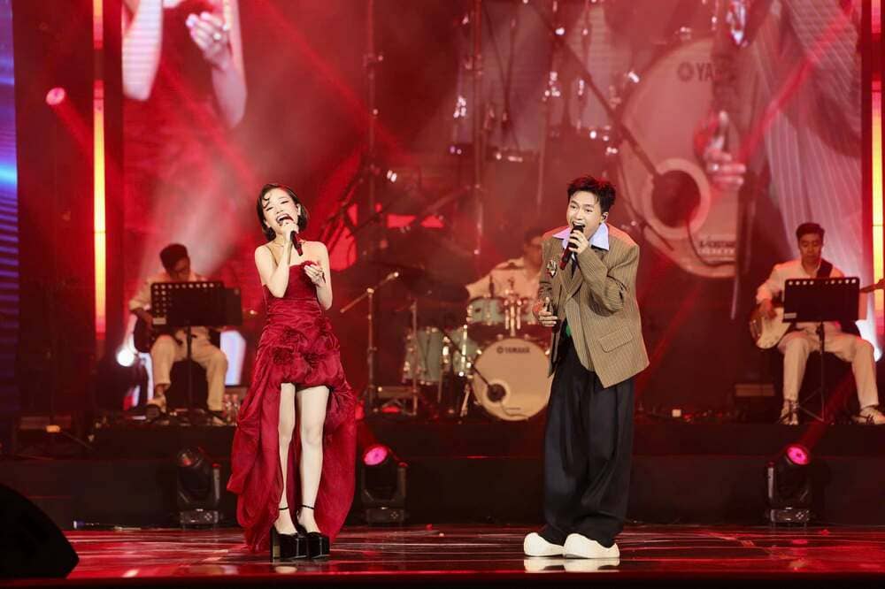 Bui Cong Nam co man song ca 