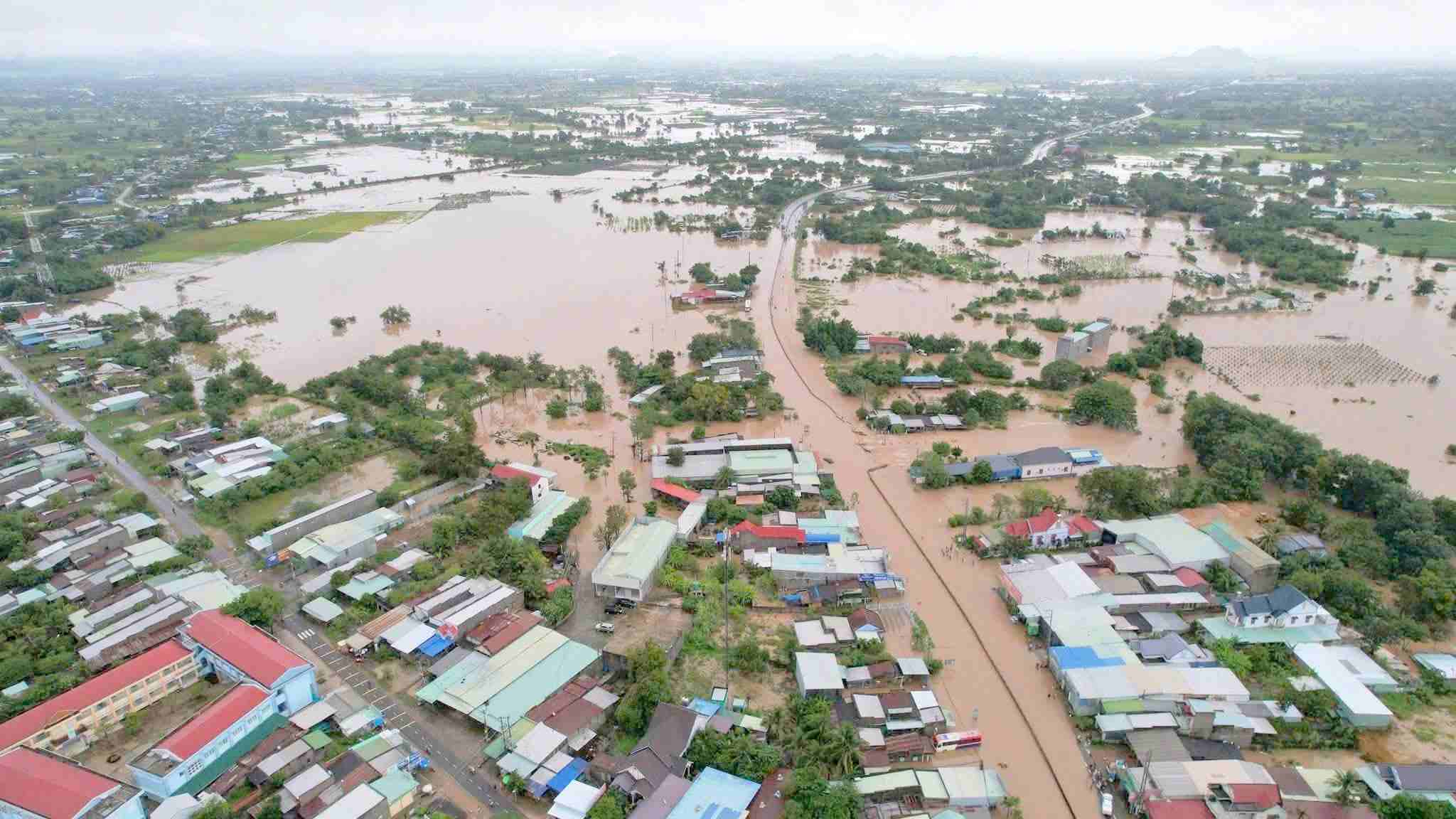 Lam Dong province has just proposed that the Central Government support nearly 1,200 billion VND to overcome natural disasters. Photo: Lam Hong