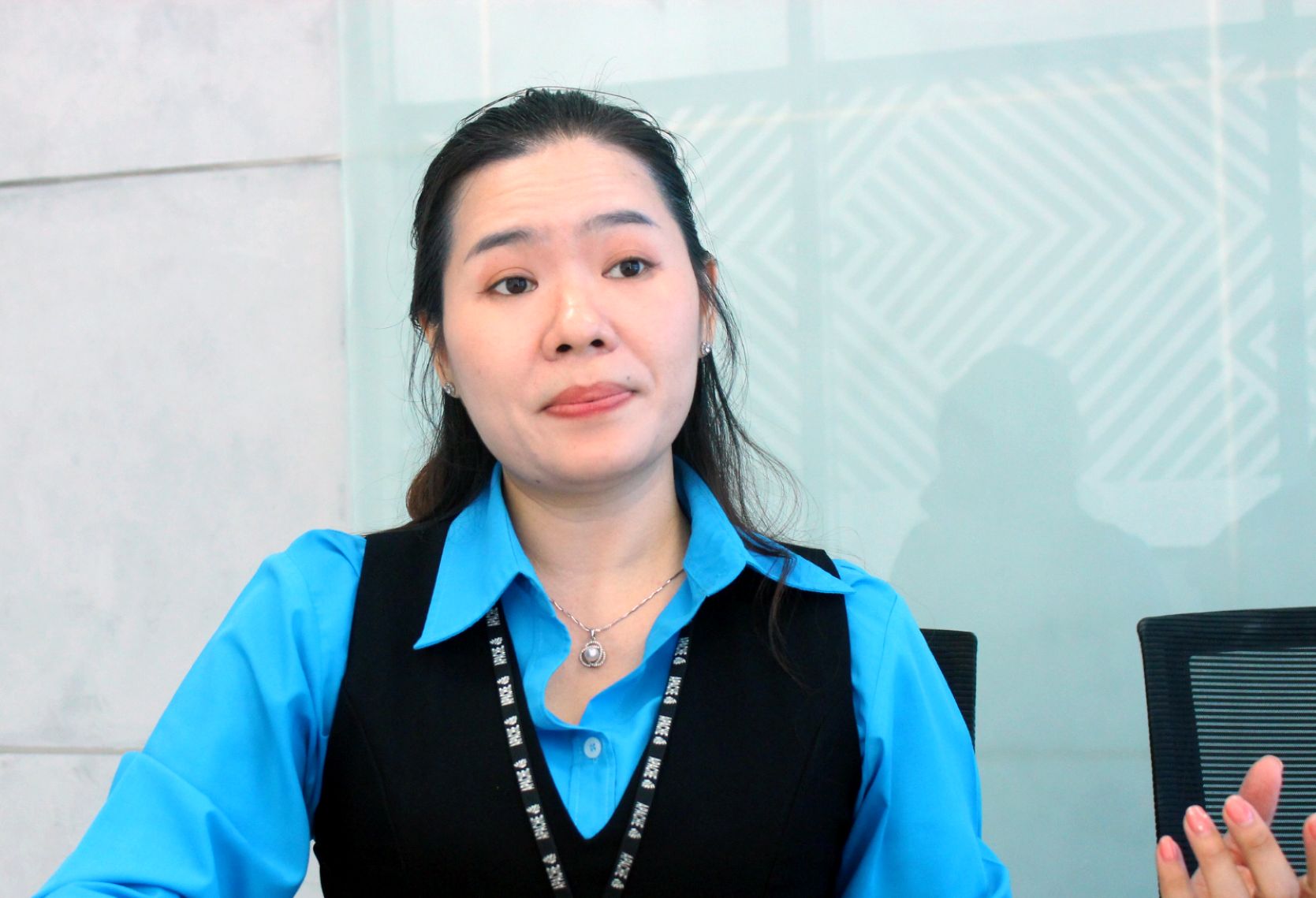 Ba Le Thi Ngoc Han - Chu tich CDCS Cong ty TNHH Giay Apache Viet Nam. Anh: Luc Tung