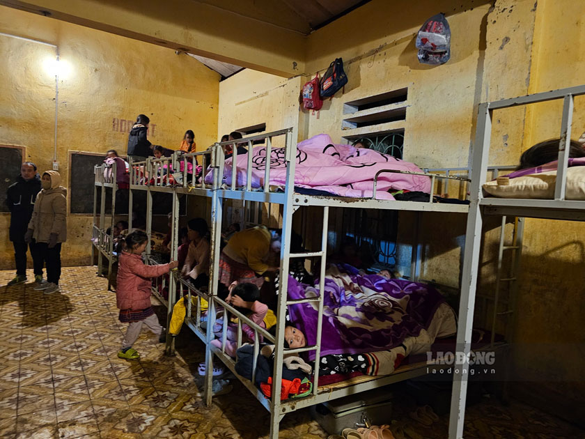 Nho chinh sach ho tro cua Nha nuoc, hoc sinh vung cao da khong con canh doi an, ngu ret. Anh: Thanh Phong