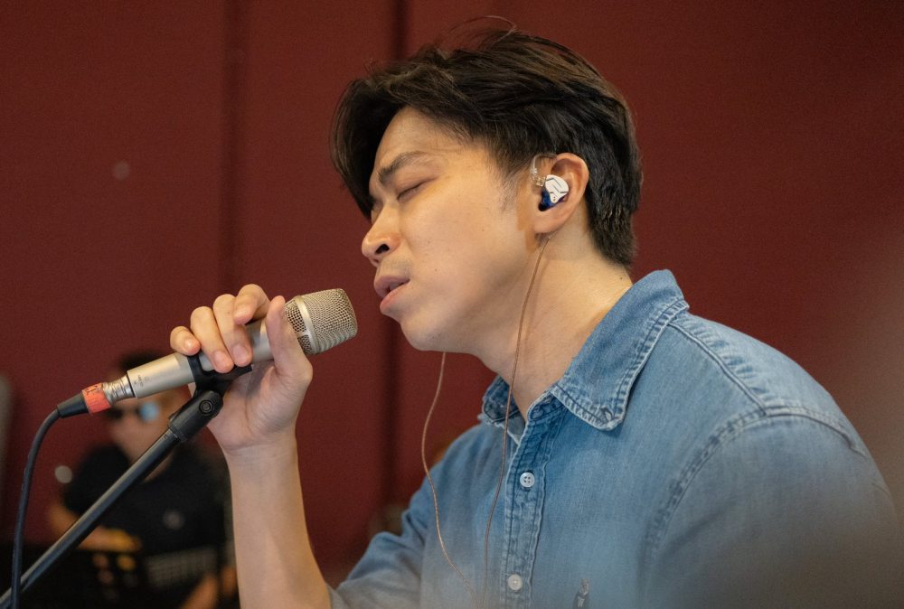 Lan Nha co dem dien thanh cong. Anh: Nhan vat cung cap.