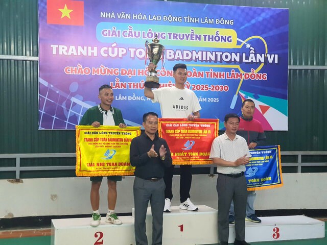 Nha Van hoa Lao dong tinh Lam Dong to chuc nhieu hoat dong van hoa, the thao soi noi, chao mung Dai hoi Cong doan tinh lan thu I, nhiem ky 2025 – 2030. Anh: Duc Lam