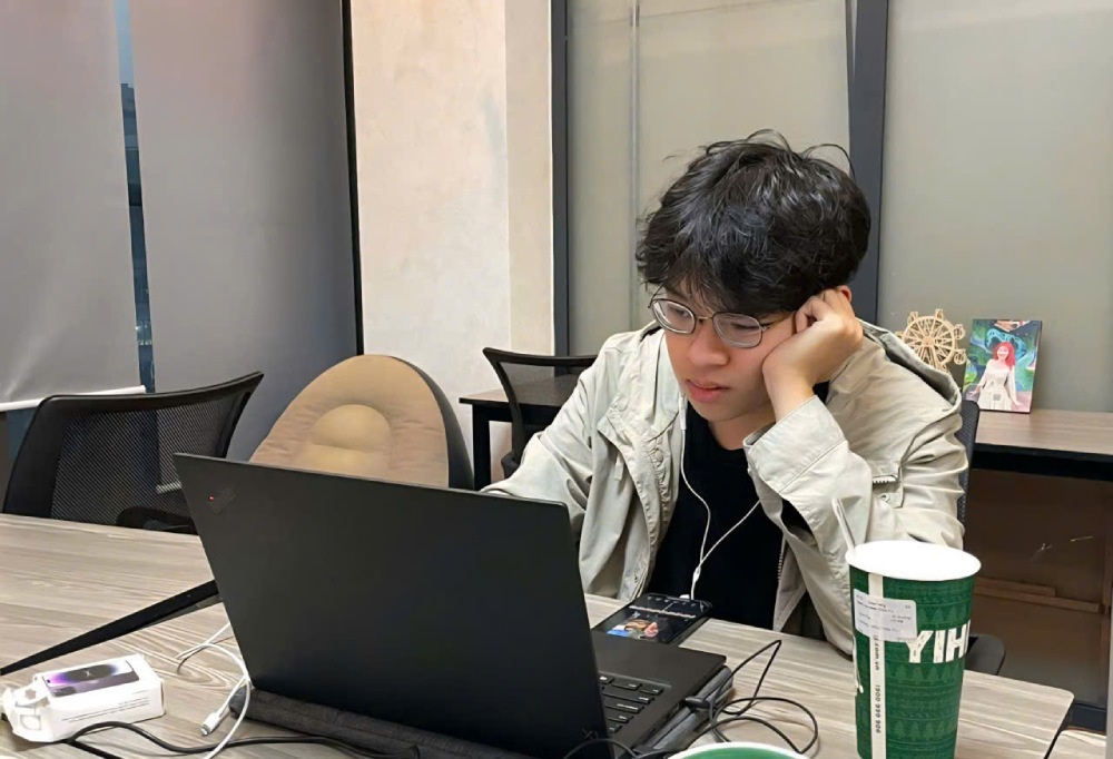 Theo anh Minh, cung voi nguy co mat viec, anh va nhieu lao dong rat kho tim kiem mot cong viec moi ngay sau Tet. Anh: NVCC