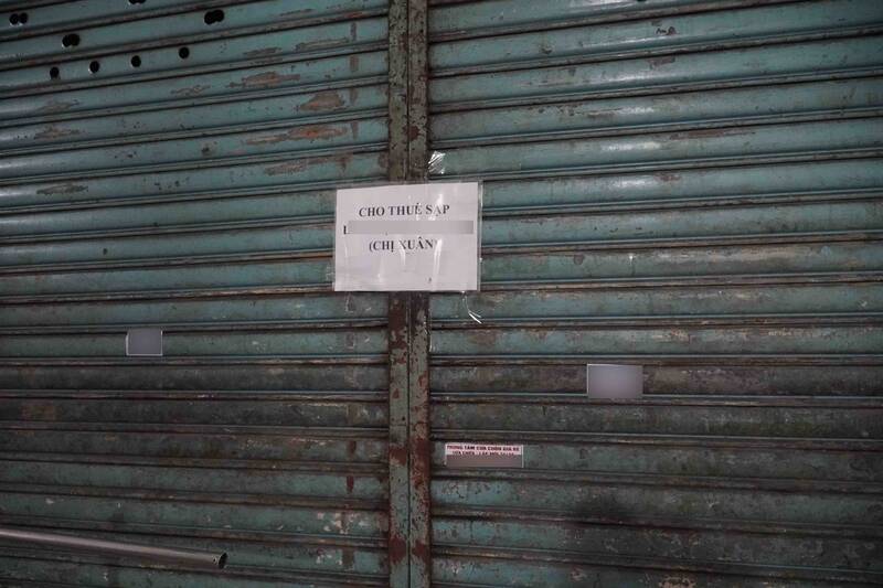 Tinh trang cho thue sap dien ra pho bien o cho truyen thong TPHCM. Anh: Ngoc Le