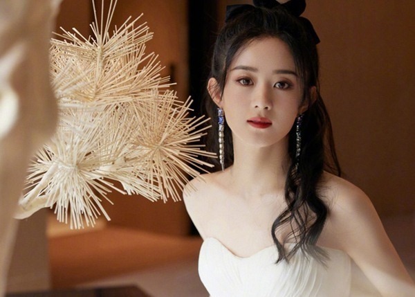 Trieu Le Dinh so huu khoi tai san uoc tinh dat 87 trieu USD (2.289 ti dong). Anh Nha san xuat  