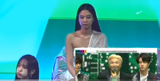 Bieu cam cua Jennie khi theo doi bai phat bieu cua BTS khien dan mang ban tan. Anh cat tu video