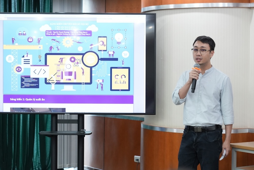 El producto innovador 'Software 'Administracion de comidas en la oficina de la Corporacion General' de la Oficina de la Corporacion General' se presenta en el Dia. Foto: CDCS