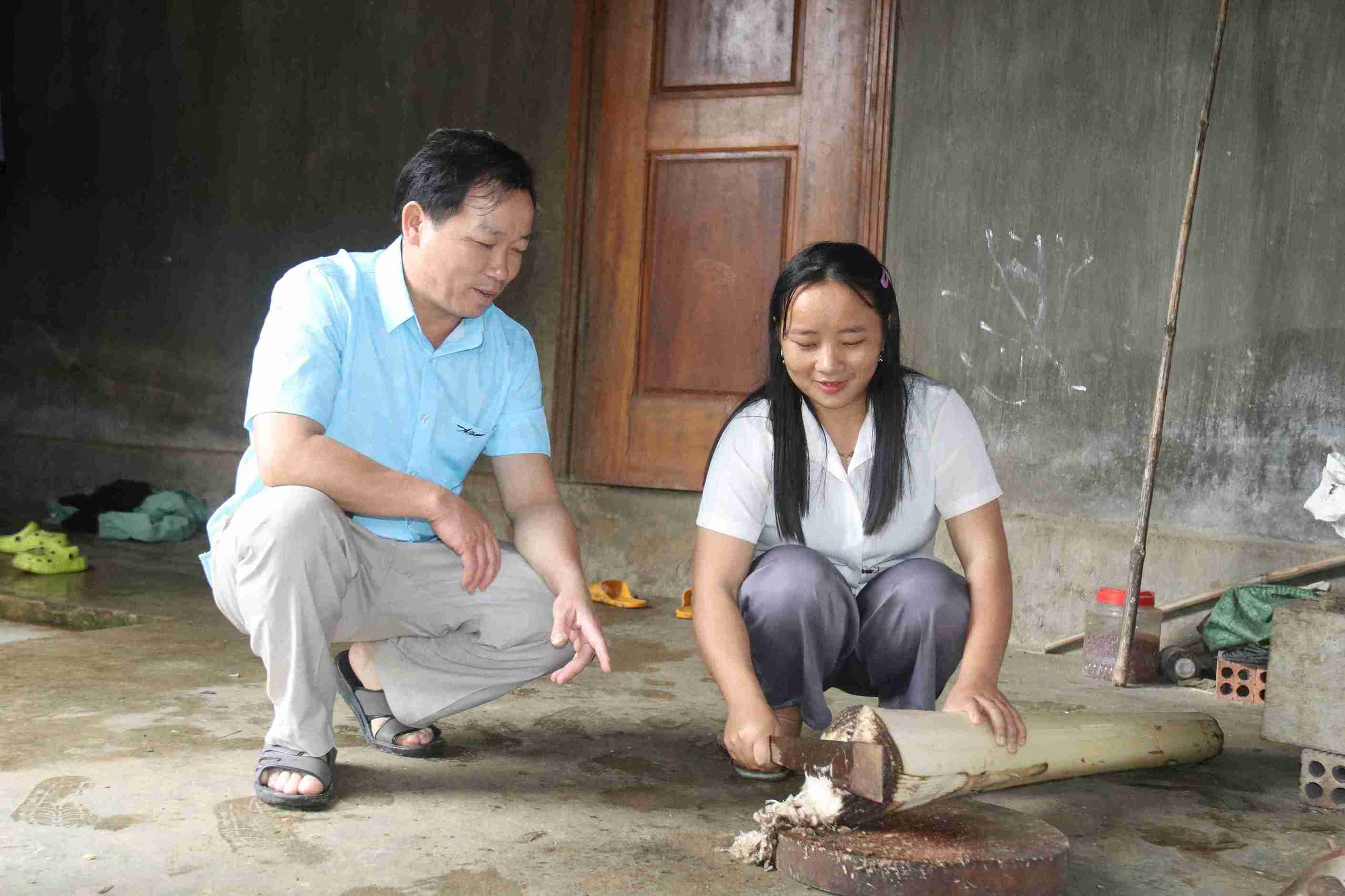 O xa Ea Rieng, nhung lop hoc nghe da trang bi kien thuc, ky nang san xuat, khoi day y chi vuon len thoat ngheo trong dong bao dan toc thieu so.  