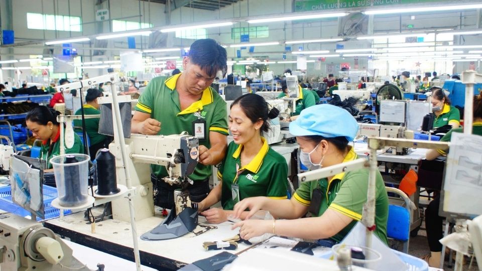 LDLD tinh Vinh Long trien khai nhieu hoat dong cham lo Tet 2026 cho nguoi lao dong. Anh: Hoang Loc