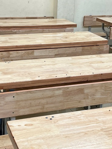 Phu huynh lo ngai ruoi trong lop hoc. Anh: Minh Hieu