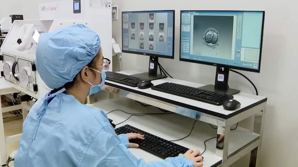 Thiet bi nhap khau giu vai tro quan trong trong san xuat cong nghe so. Anh: Hao Thien