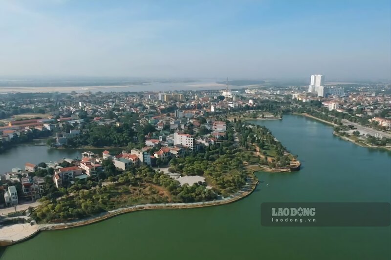 Phuong Viet Tri la khu vuc trung tam hanh chinh, chinh tri cua tinh. Anh: To Cong.