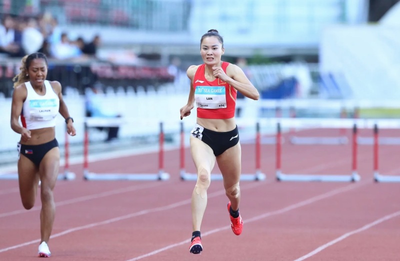 Quach Thi Lan gianh huy chuong vang 400m rao nu, gop phan vao thanh tich chung cua dien kinh Viet Nam. Anh: Minh Anh