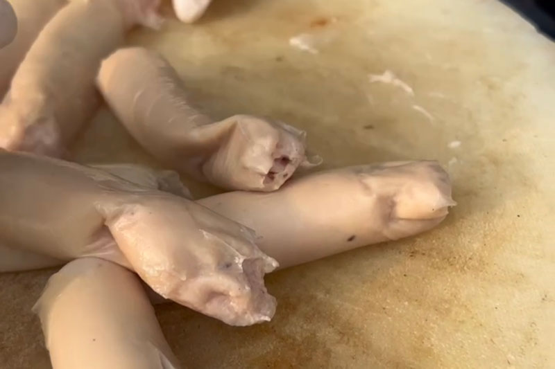 Truong Mam non Hoa Sen da cat hop dong voi don vi cung ung thuc pham khong dam bao. Anh: Tien Dung