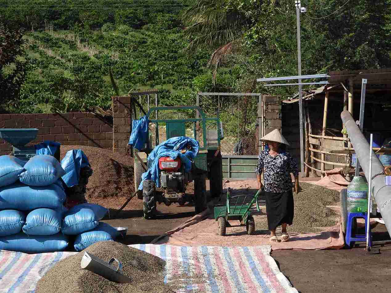 Nam 2026, UBND xa tiep tuc danh nguon luc tap trung giam ngheo ben vung. Anh: Bao Lam