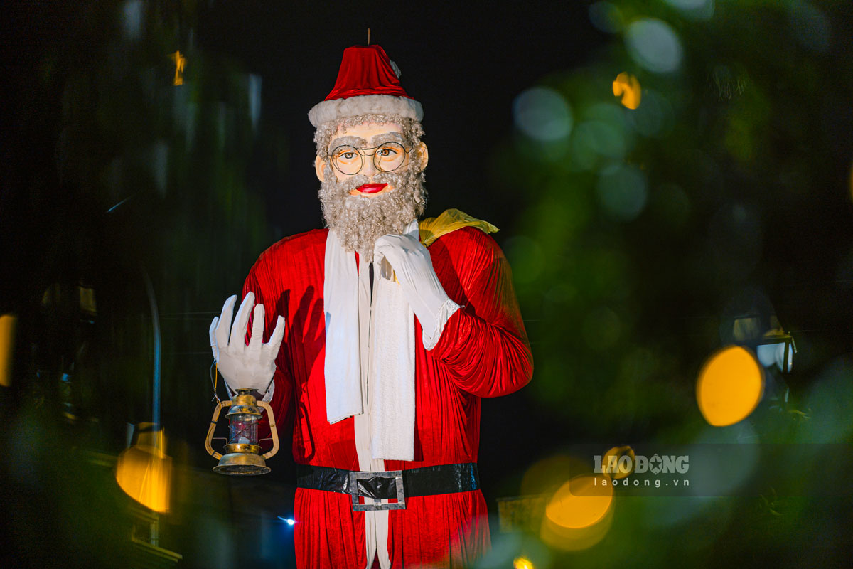 Hinh anh ong gia noel cung