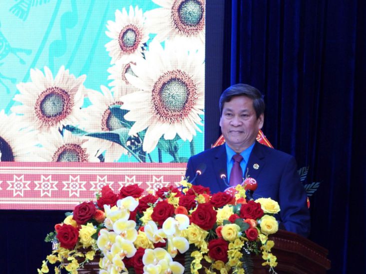 후인탄쑤언 베트남 노동총연맹 부위원장은 노동조합 조직 및 활동의 디지털 전환을 가속화할 것을 제안했습니다. 사진: 바오쭝