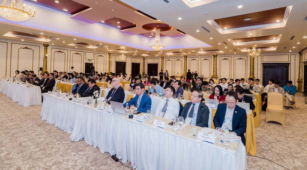The 2025 DeFi Conference is sponsored by Hanwha Life, businesses and academics. Photo: Provided by the enterprise