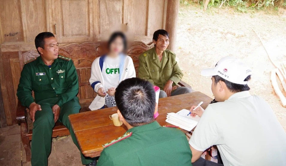 Luc luong chuc nang dong vien, ho tro nan nhan bi mua ban qua bien gioi. Anh: Tien Dong