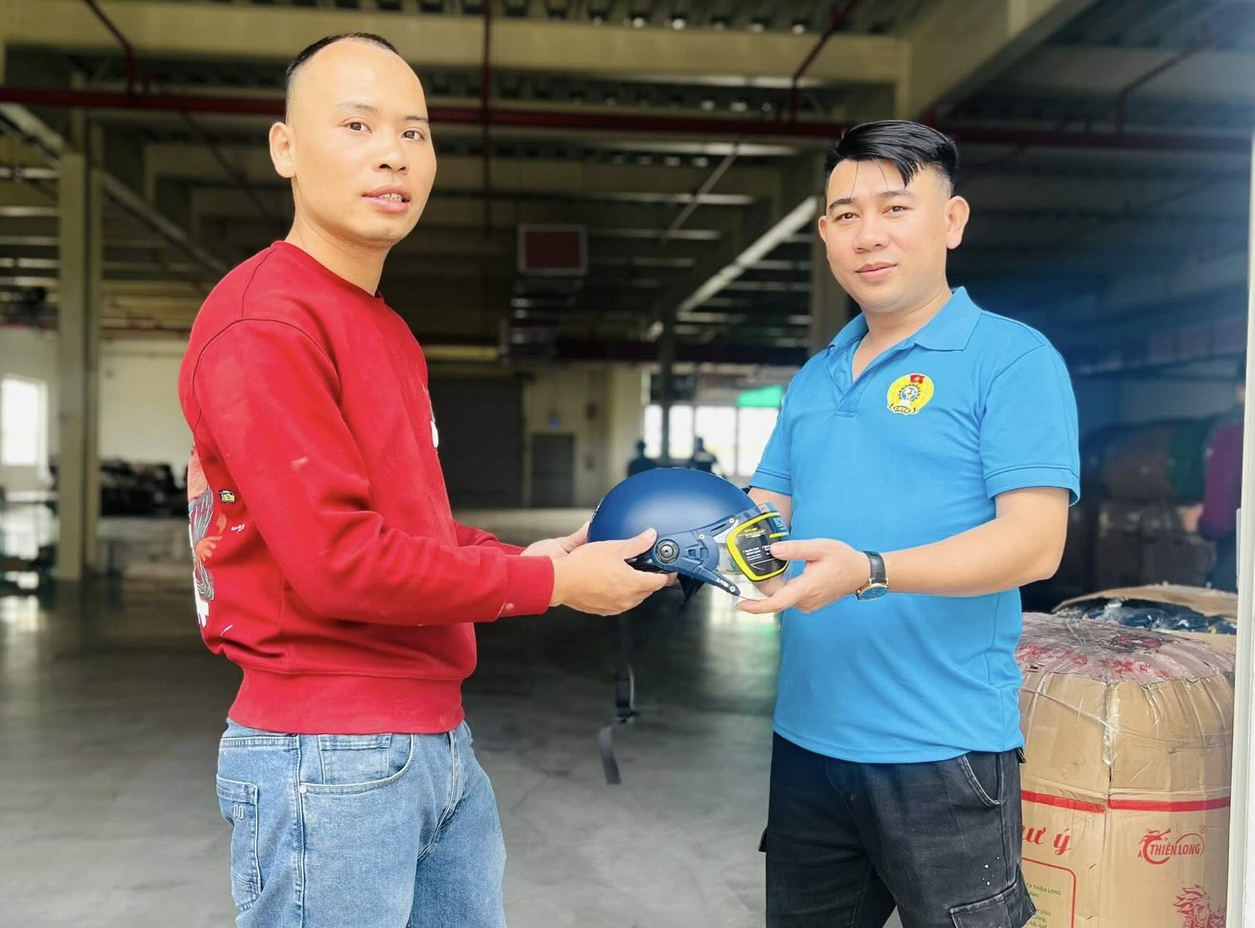 The meaningful gift was given to the workers by the union. Photo: Cypress Trade Union