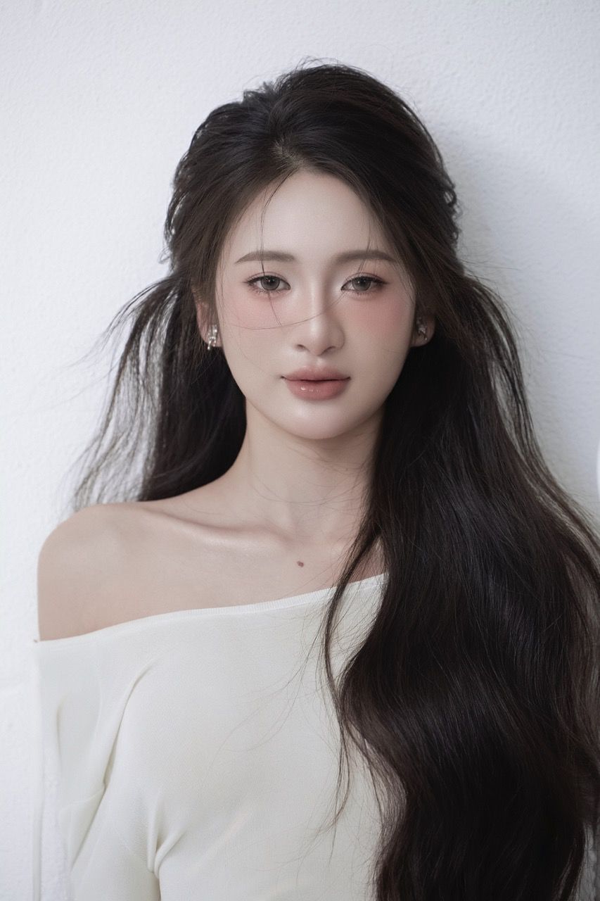 So huu ve dep mang phong thai thanh lich cung than thai tu tin, Nguyen Thi Hai Yen la guong mat noi bat xuyen suot hanh trinh cuoc thi. 